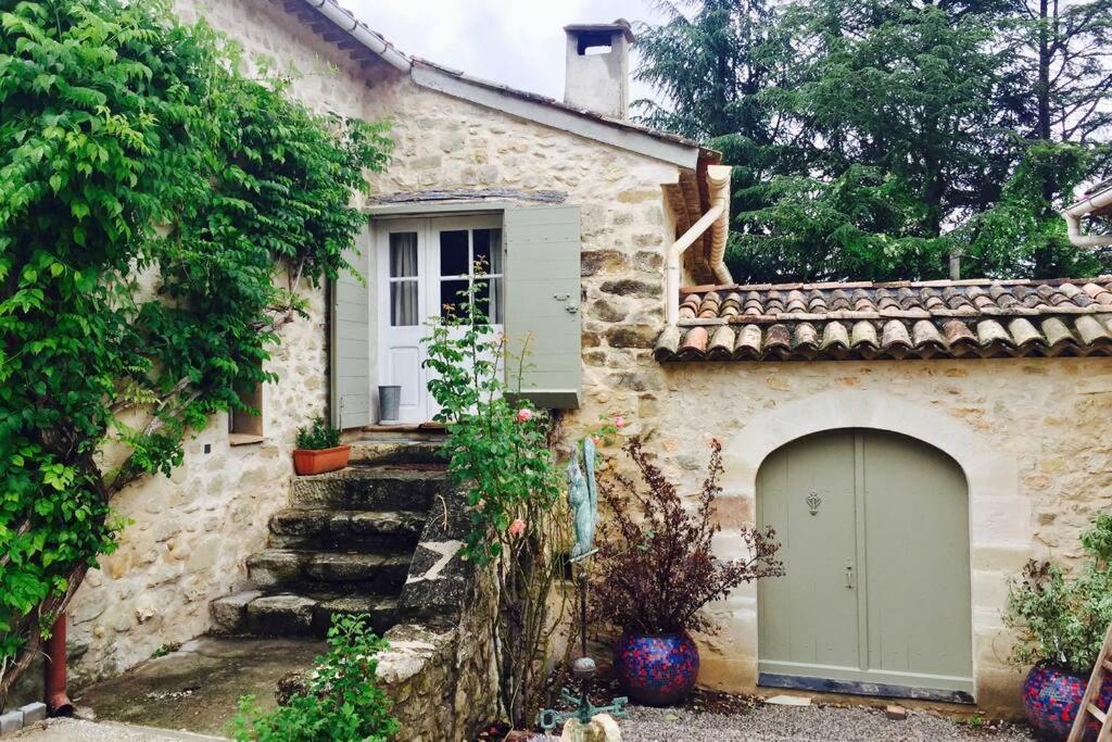 Gite Cocotte Luberon, Forcalquier Pierrerue  Екстер'єр фото
