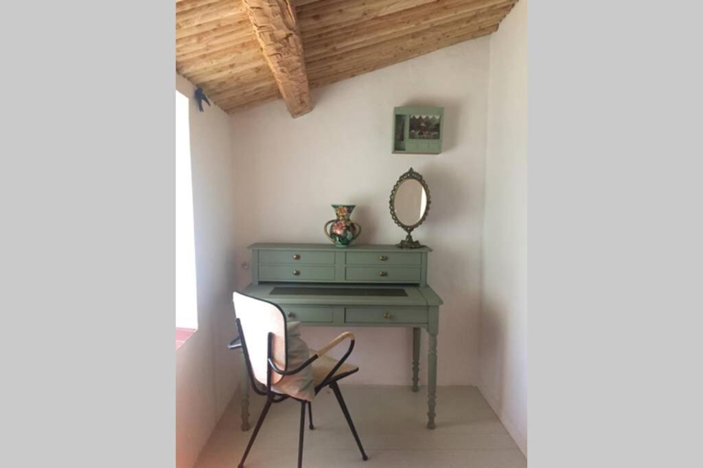 Gite Cocotte Luberon, Forcalquier Pierrerue  Екстер'єр фото